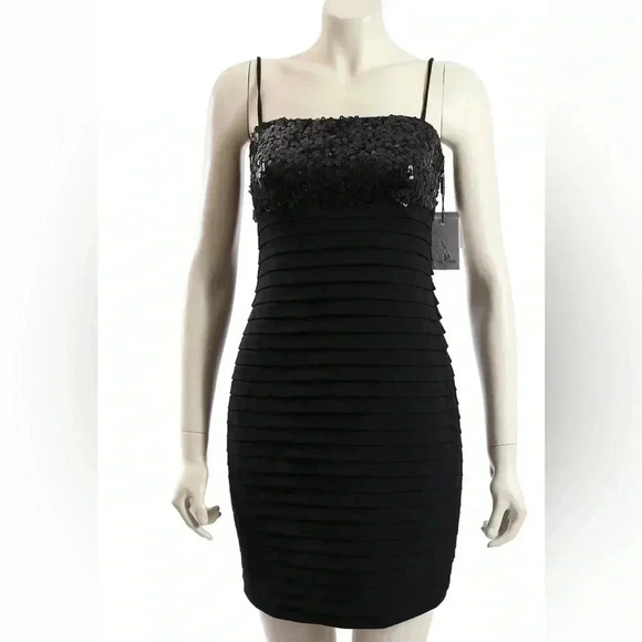 Calvin Klein Jet Black Polyester Sequin Bust Shutter Pleat Dress sz 4 - Picture 4 of 6